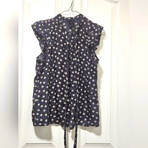 Kismet blouse. size small. Pre-loved